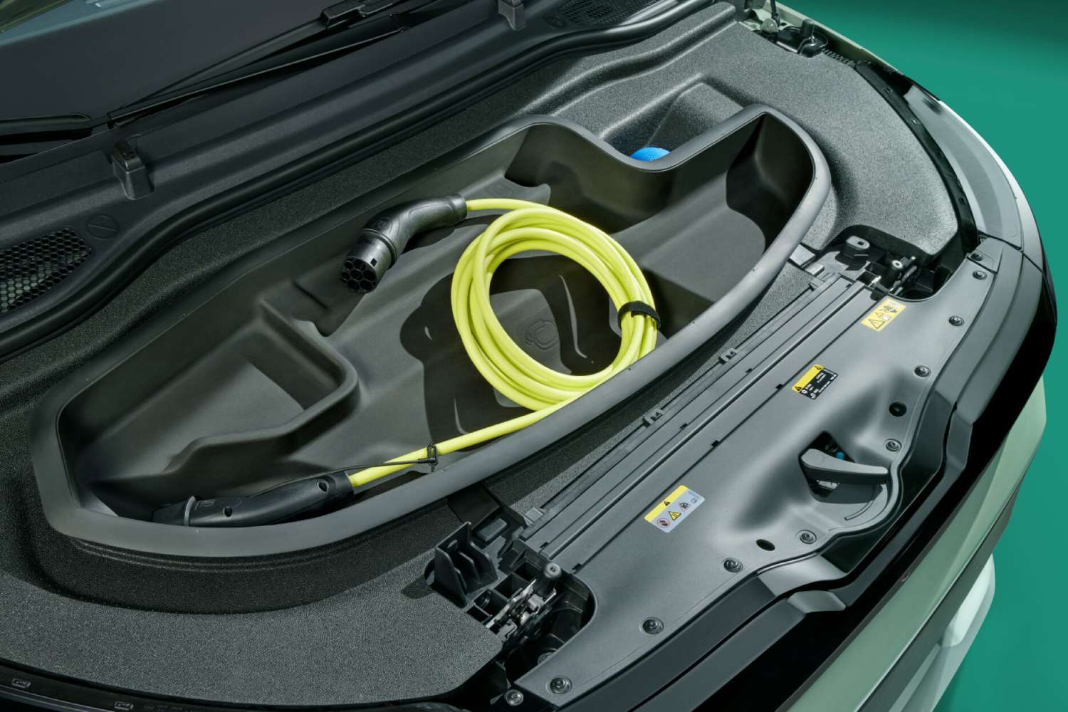 Make use of the frunk, unlock with your phone: New enhancements for Elroq and Enyaq